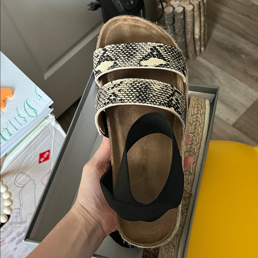 Pierre Dumas Black and Cream Platform Sandals